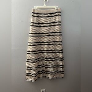 Solitaire Black and Cream‎ Patterned Maxi Skirt